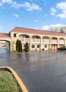 Imej utama Econo Lodge Huntington - Barboursville University Area