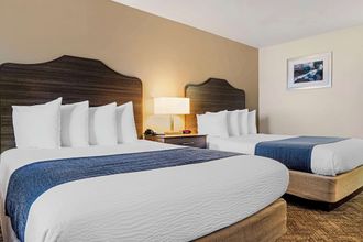 其他 4 Best Western Santee Lodge