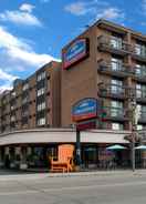 Imej utama Howard Johnson Plaza by Wyndham by the Falls Niagara Falls