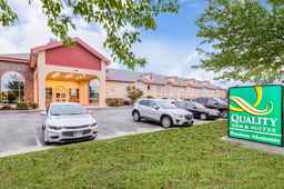 Quality Inn and Suites, Rp 1.515.327