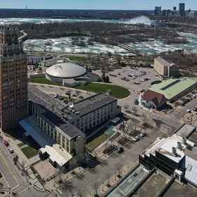 Primary image1Quality Hotel & Suites At The Falls,塞内卡尼亚加拉赌场飯店