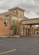 Imej utama Comfort Inn Huntington Near University