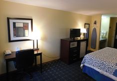 Others 6 Days Inn by Wyndham Sioux City