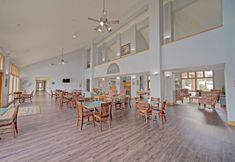 Lainnya 4 All Season Suites