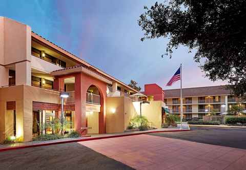 อื่นๆ La Quinta Inn & Suites by Wyndham Thousand Oaks-Newbury Park