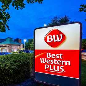 Primary image 1 ベストウェスタン プラス アディスン / ダラス ホテル, ショップス アット ウィロー ベンド ホテル