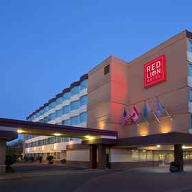 Primary image 1 Red Lion Hotel Seattle Airport Sea-Tac, Hotel Taman SeaTac Utara