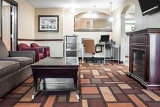 其他 Quality Inn Dunkirk