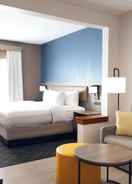 Imej utama Comfort Suites Milwaukee Airport