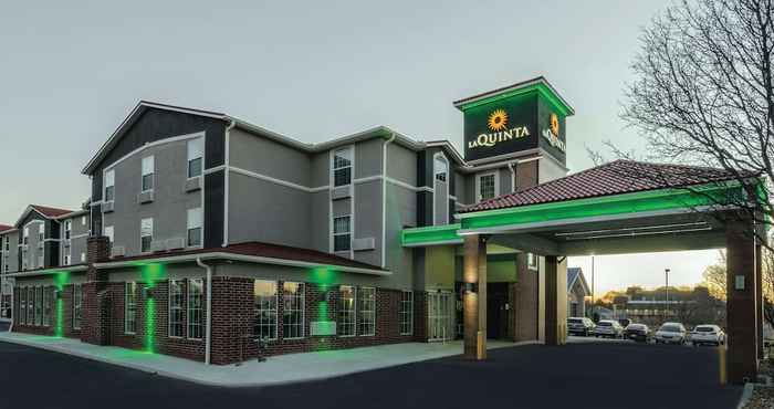 Others La Quinta Inn & Suites by Wyndham Kansas City Airport