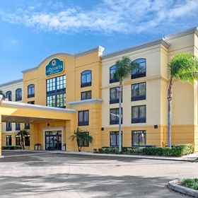 Primary image 1 La Quinta Inn & Suites by Wyndham Tampa North I-75, 탬파 호텔