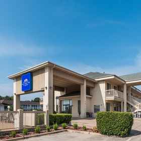 Primary image1南沃斯堡美洲最佳價值套房飯店,Texas Wesleyan University baseball field飯店