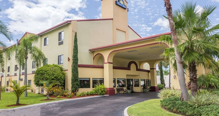 Khác Days Inn by Wyndham Sarasota I-75