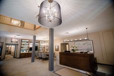 อื่นๆ La Tourelle Inn & Spa