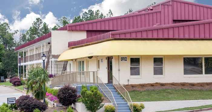 Others Days Inn by Wyndham Milledgeville