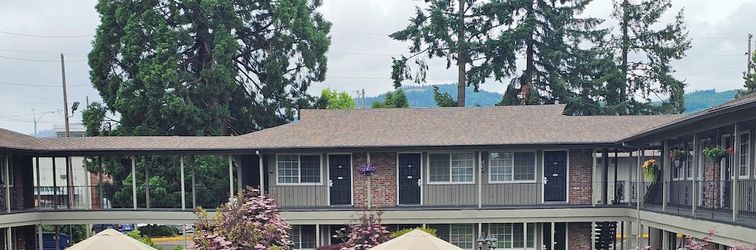 其他 Village Inn Springfield