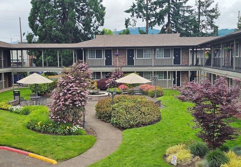 其他 Village Inn Springfield