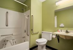 Others 6 Super 8 by Wyndham Ithaca