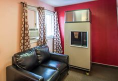 Others 2 Econo Lodge Hornell