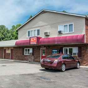 Primary image 1 Econo Lodge Hornell, New York State Hotels