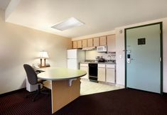 Others 5 Allure Suites