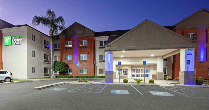 Others Holiday Inn Express & Suites Tulare, an IHG Hotel