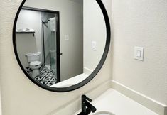 其他 6 Days Inn by Wyndham Arlington