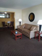 Others 4 Days Inn by Wyndham Wildwood I-75