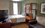 Lain-lain 7 Extended Stay America Suites Detroit Auburn Hills Feathersto