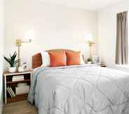 Lainnya 5 InTown Suites Extended Stay Louisville KY - Northeast