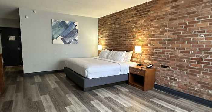 อื่นๆ Travelodge by Wyndham Downtown Barrie