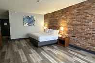 อื่นๆ Travelodge by Wyndham Downtown Barrie