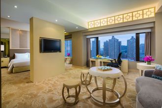 其他 4 Hua Ting Hotel & Towers