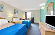 Others 7 Travelodge Suites by Wyndham MacClenny