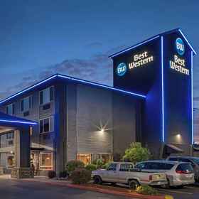 Primary image1瀑布貝斯特韋斯特套房飯店,摩特诺玛县飯店