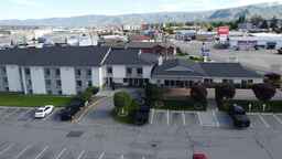 Wenatchee Inn, Rp 1.345.230