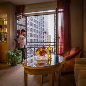 Primary image 1 Hotel Giraffe by Library Hotel Collection, Hotel Hunters Point Avenue