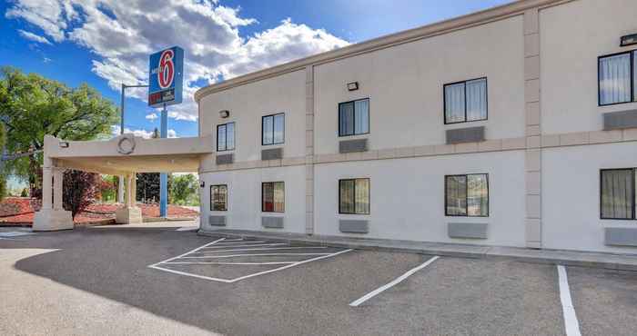 Lainnya Motel 6 Espanola, NM