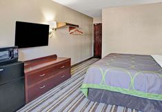 Others 5 Super 8 by Wyndham Roseville/Detroit Area