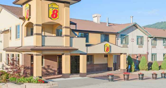 อื่นๆ Super 8 by Wyndham Salmon Arm