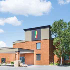 Primary image 1 Super 8 by Wyndham Plattsburgh, New York State Hotels