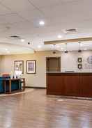 Lobi Comfort Inn & Suites At Copeland Tower