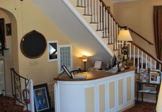 Khác 5 The Inn on Third