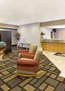 Imej utama Days Inn & Suites by Wyndham Castle Rock