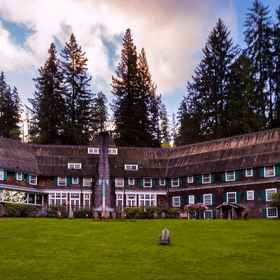 Primary image1Lake Quinault Lodge,格雷斯港县飯店