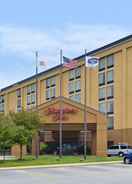 Imej utama Hampton Inn Chicago-Carol Stream