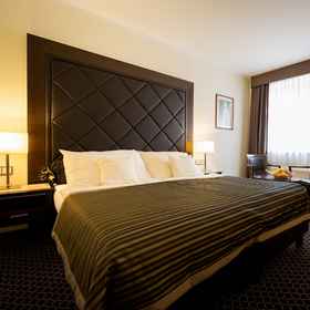 Primary image 1 Hotel Selsky Dvur, Hotel Praha 10