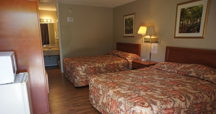 Others Executive Inn & Suites