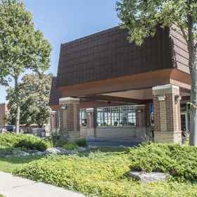 Primary image 1 Comfort Inn Lundys Lane, Khách sạn Công viên Tiểu bang Thác Niagara