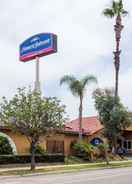 Imej utama Howard Johnson by Wyndham National City/San Diego South